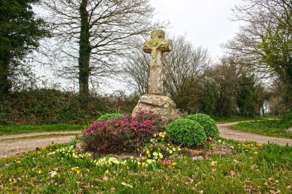 Croix du Chenot à Truguez